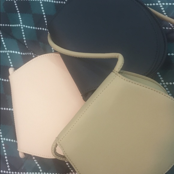 Trendy bags - Picture 3 of 3